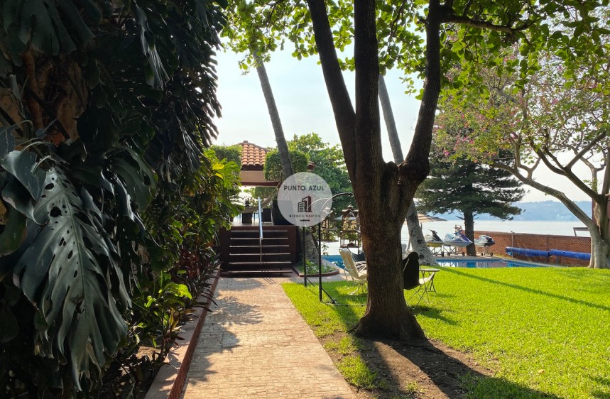 16 de 58